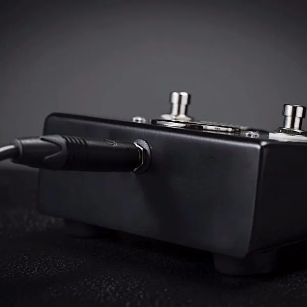 Victory Custom V50 V100 fotbryter Channel Boost satin black