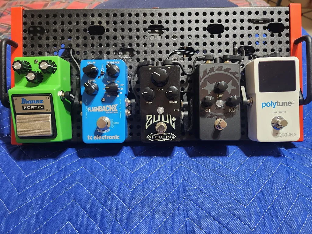 Fortin Blade Blackout boostpedal Whitechapel