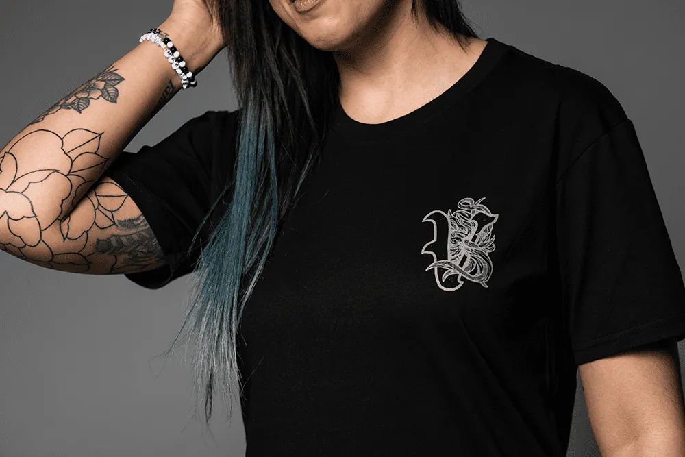 Victory The Kraken t-skjorte svart hvit logo