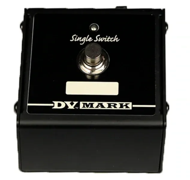 DVmark Custom fotbryter single LED gitarforsterker