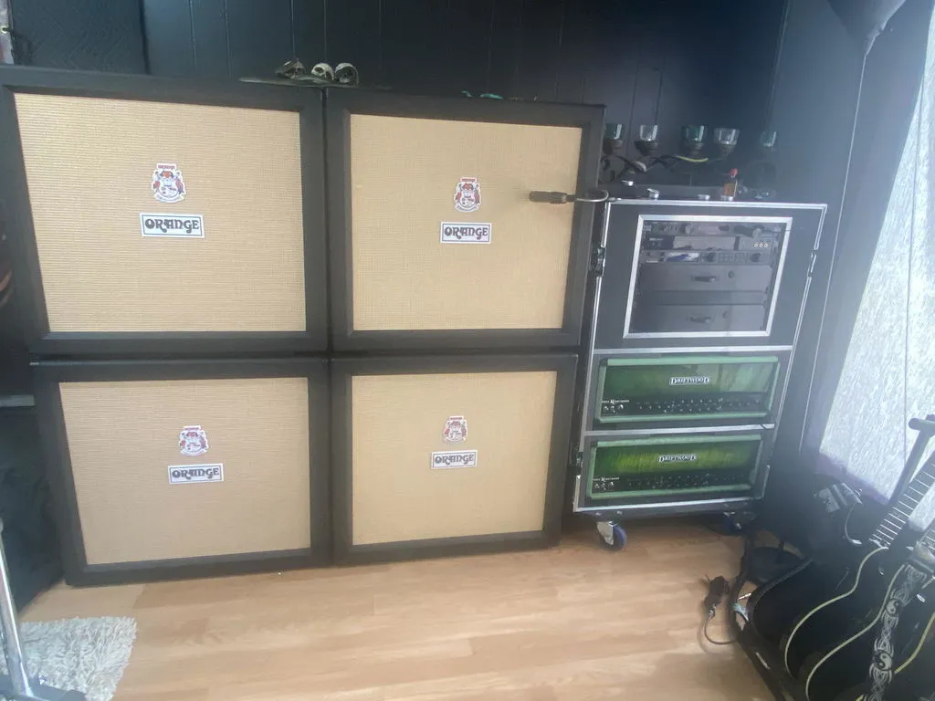 Fortin Zuul+ noisegate pedal med Hold