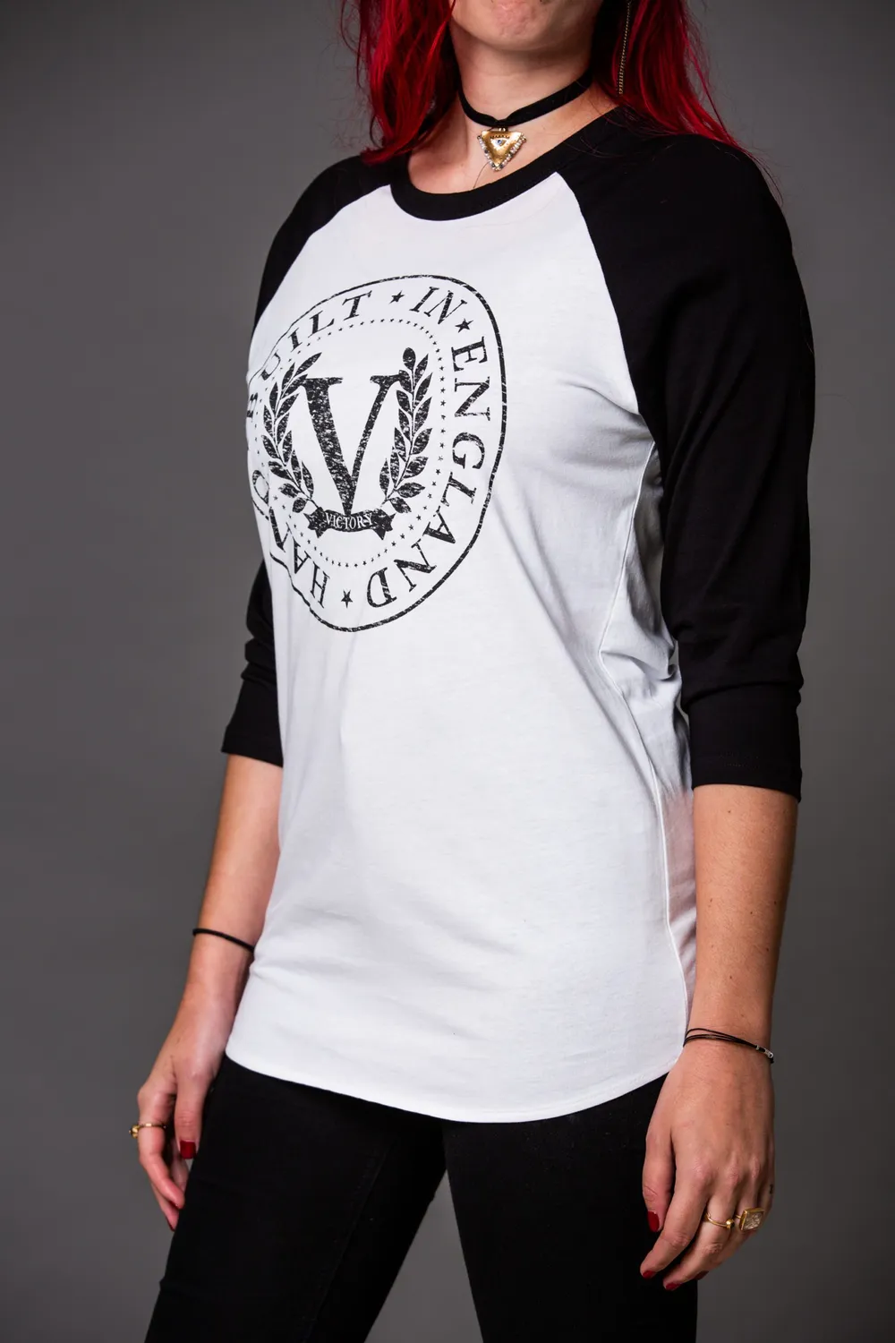 Victory Stamp Raglan T-skjorte hvit/svart bomull