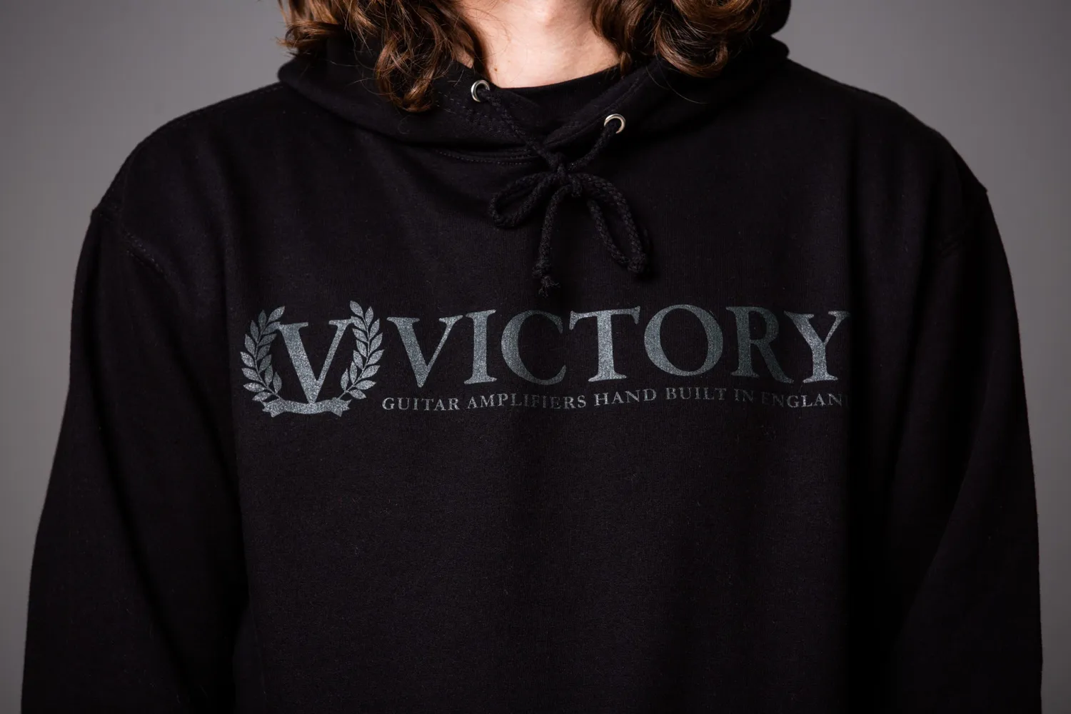 Victory Official Hoodie hettegenser svart sort logo
