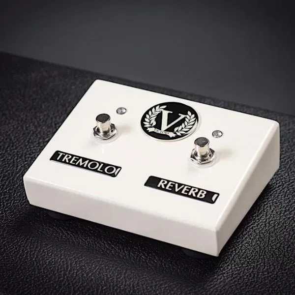 Victory V40 Tremolo Reverb fotbryter gloss cream dual