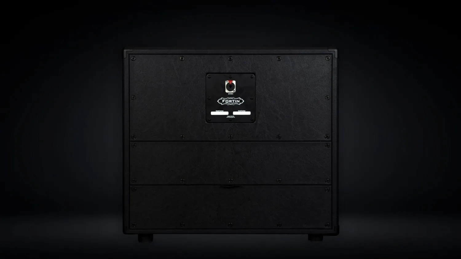 Fortin 1x12 gitarkabinett Celestion V30 åpen/lukket